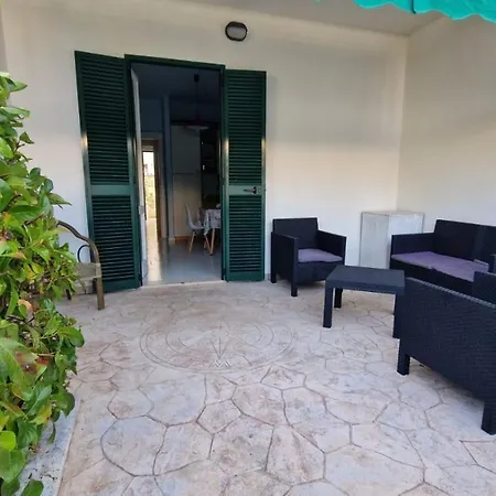 Villetta In Baia Verde Holiday home